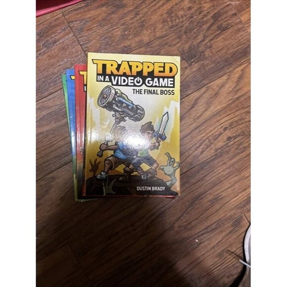 Trapped in a Video Game: The Complete Series - Paperback - Like New - Picture 4 of 9